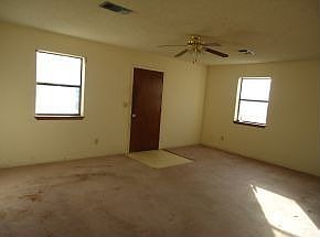 2nd image of 2619 Glenda Dr