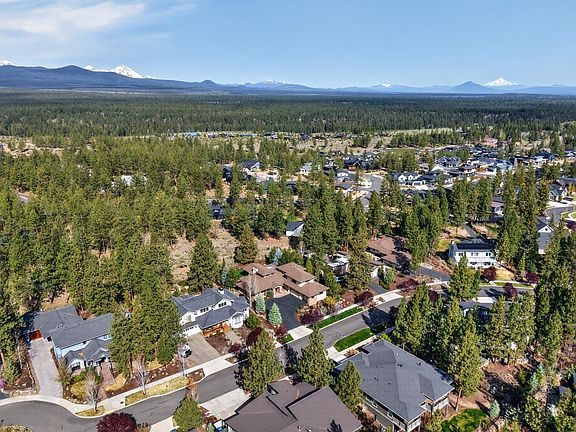 4th image of 3324 NW Shevlin Rdg