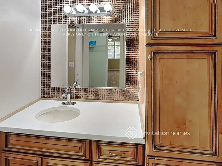 13960 Beechwood Ct — Photo 9
