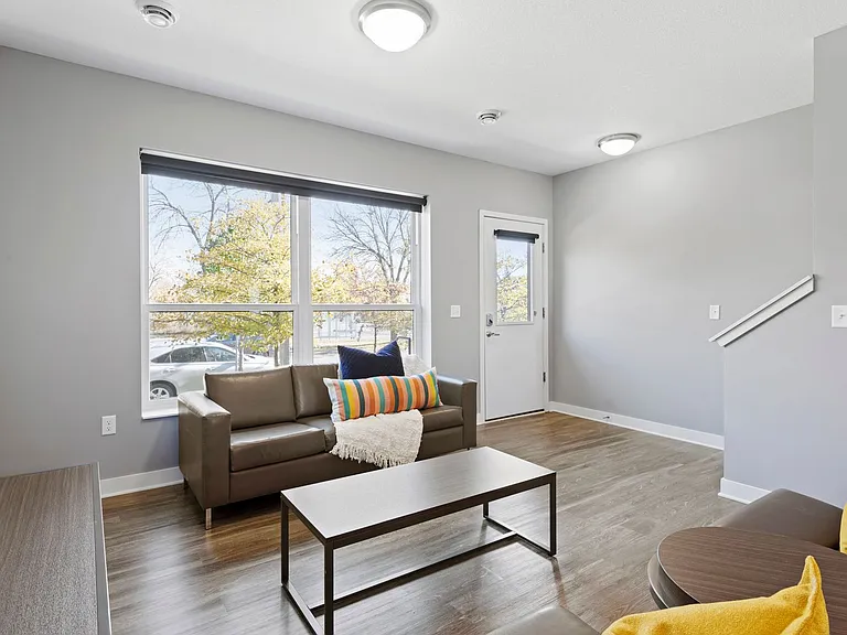 Spectrum Apartments & Townhomes — Photo 110