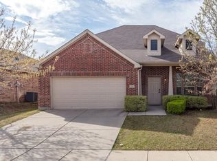 12520 Summerwood Dr, Burleson, TX 76028