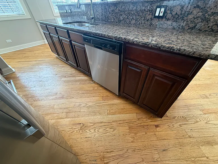 2338 W Morse Ave #4A — Photo 7
