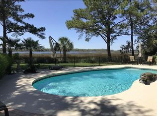 301 River Ridge Rd, Brunswick, GA 31523