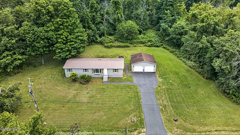 2nd image of 683 Knickerbocker Road