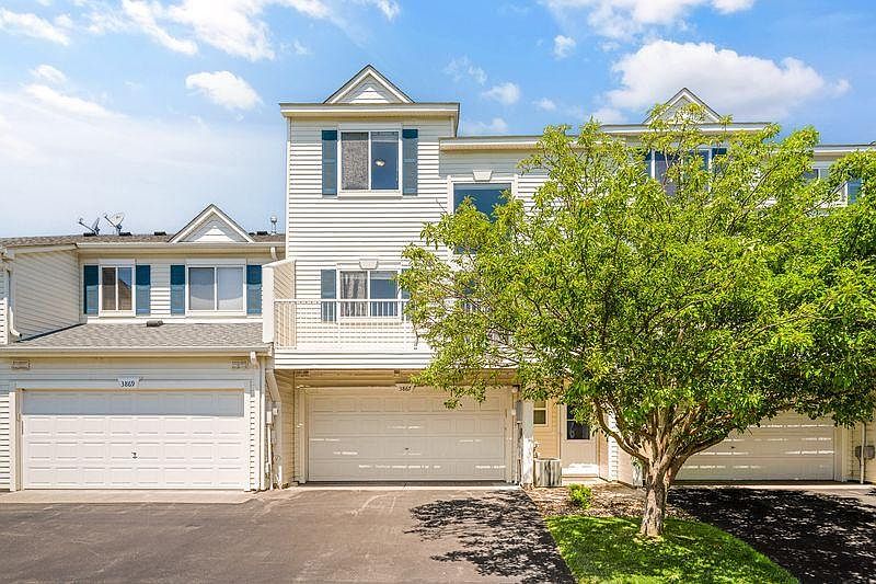 1st image of 3867 Abercrombie Ln
