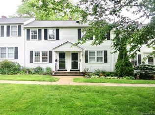 329 Sylvan Knoll Rd, Stamford, CT 06902