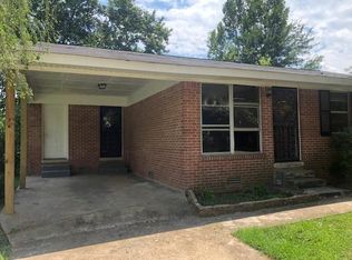 203 Noble St, Batesville, MS 38606