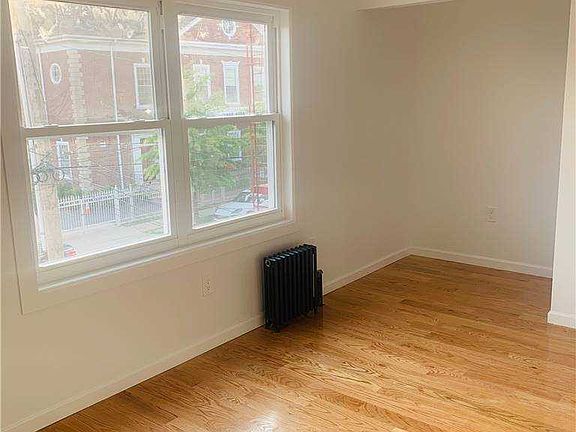 4th image of 87-67 112th St