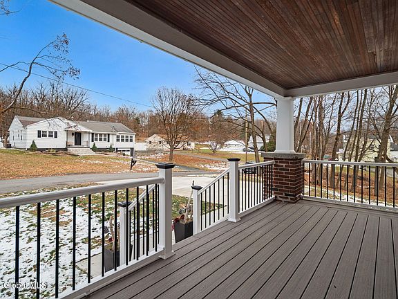 2nd image of 8 Billings Avenue