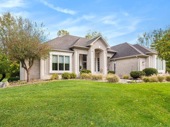 51782 Meadow Creek Dr, Elkhart, IN 46514