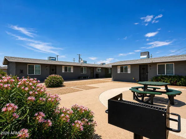 2210 W DEVONSHIRE Avenue, Phoenix, AZ 85015
