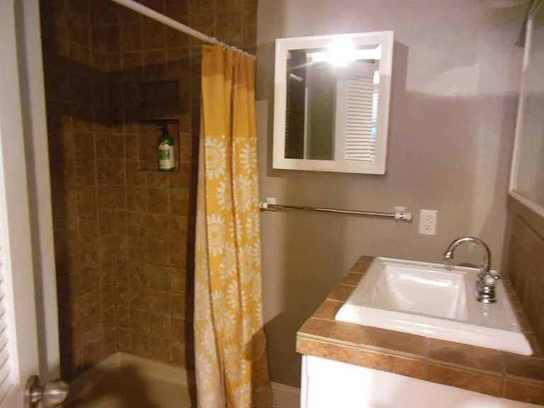 277 Montford Ave #5 — Photo 4
