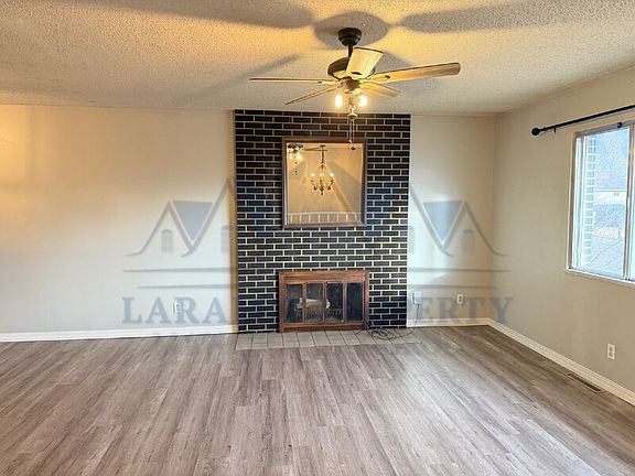 2nd image of 1519 Mitchell St