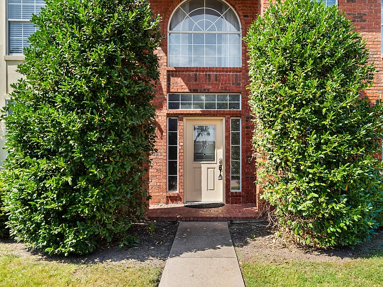 141 Morningside Dr — Photo 12