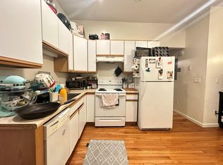 38 N Bennet St #1B, Boston, MA 02113
