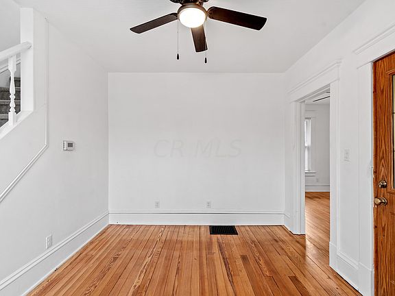 4th image of 219 S Mulberry St