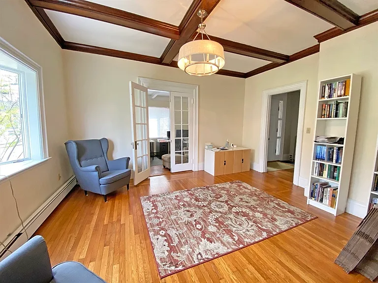 263 Auburndale Ave — Photo 11