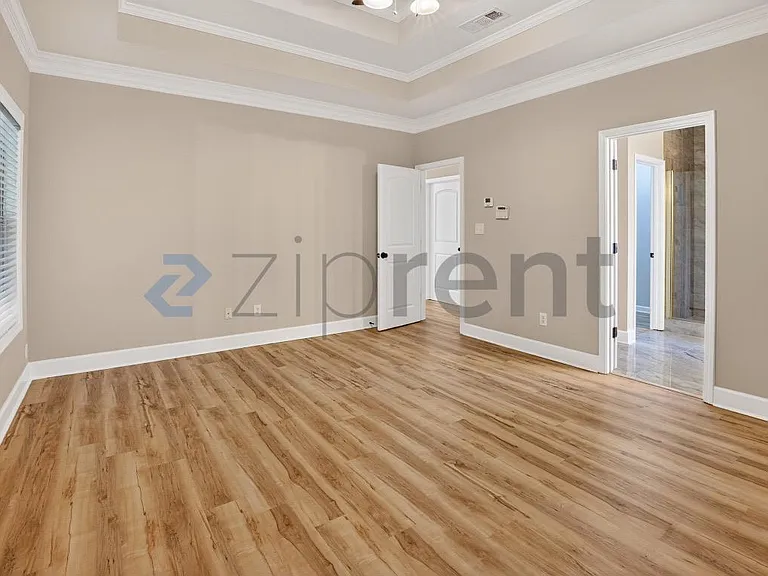 4584 Garden City Dr — Photo 23