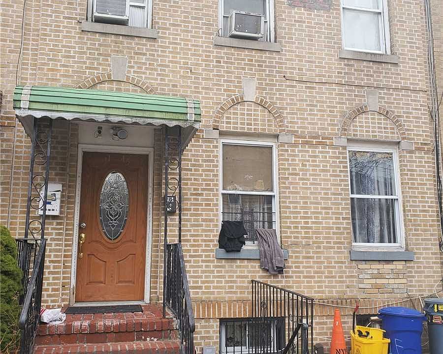 1st image of 31-45 47th St