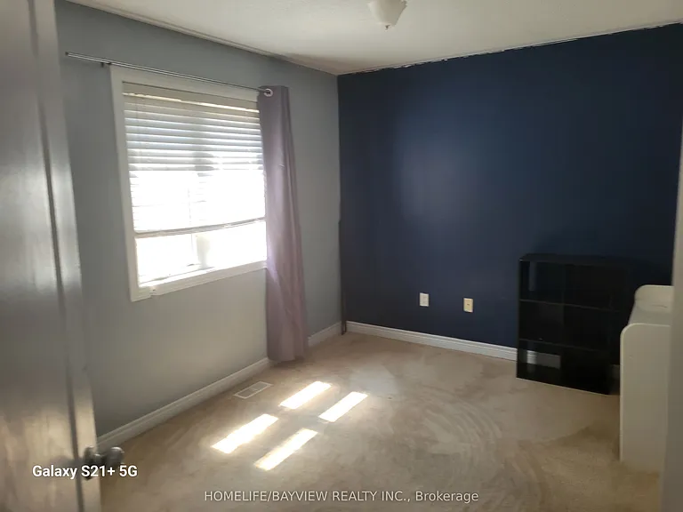 18 Asner Ave — Photo 8