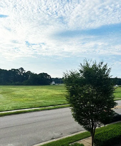 Clairmont at Jolliff Landing — Photo 58