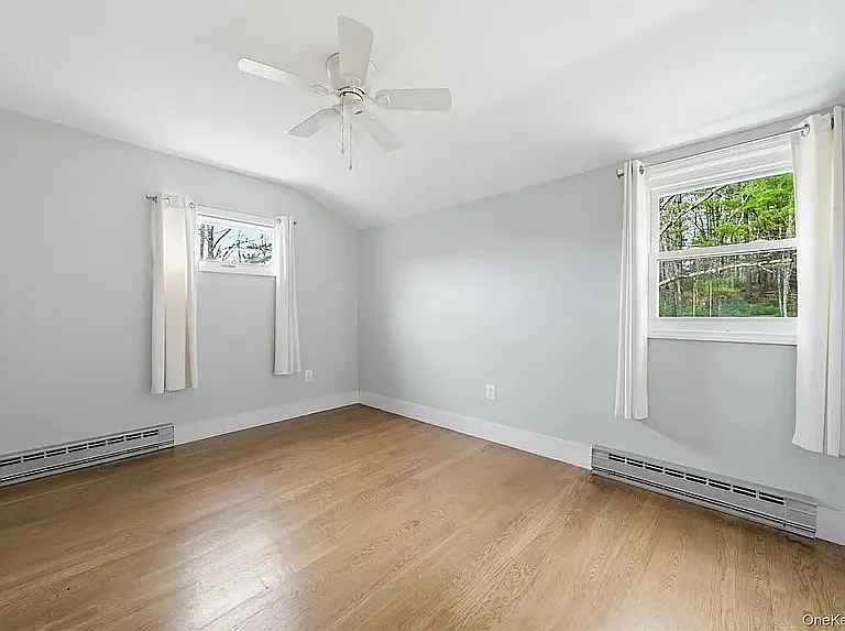 38 Marjorie Dr #O — Photo 11