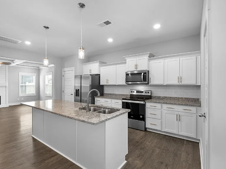 1532 Kingbird Dr — Photo 6