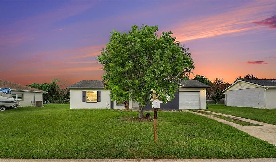 1st image of 868 ASPENWOOD CIRCLE
