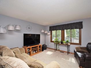 11813 90th Ave N, Maple Grove, MN 55369