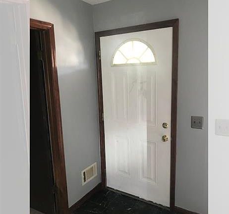 5th image of 37095 Brynford Dr