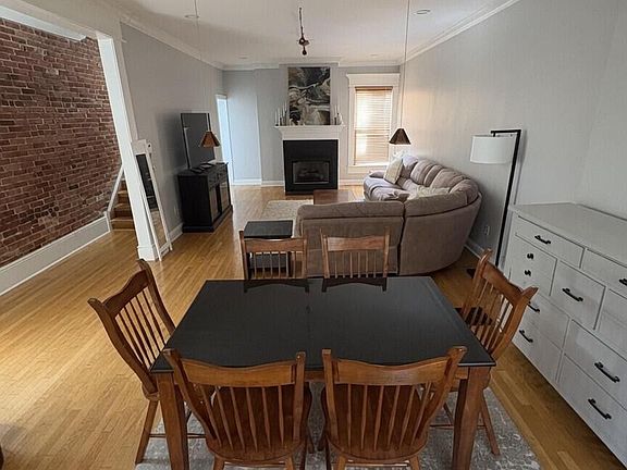 3rd image of 109 N 20th St