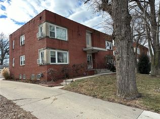 4220 Ingersoll Ave #204, Des Moines, IA 50312