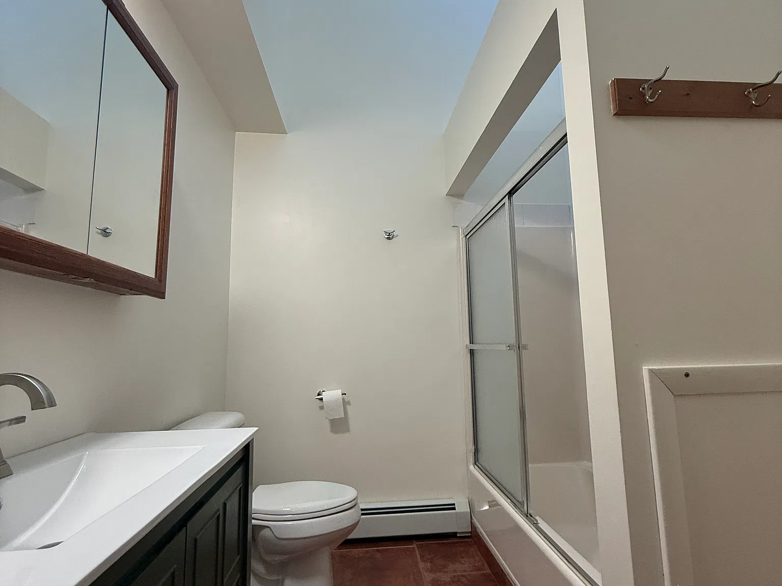115 Sidney St — Photo 4