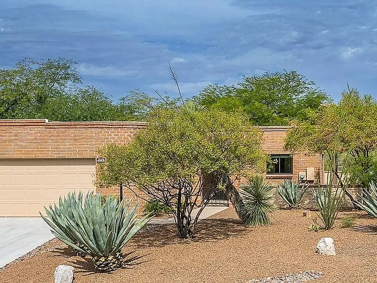 4989 N Territory Ave — Photo 32