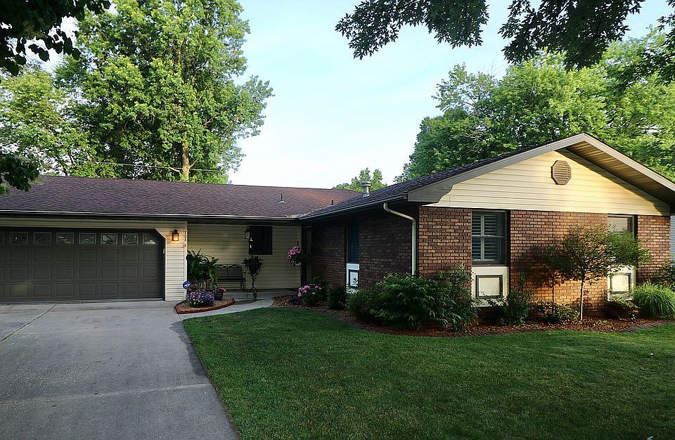 1st image of 708 Pike Dr E