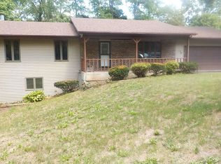 4954 E Nordic Woods Dr, Byron, IL 61010
