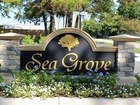 2nd image of 113 Sea Grove Ln