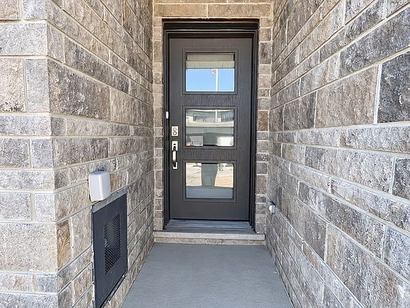 3rd image of 7397 Matteo Dr