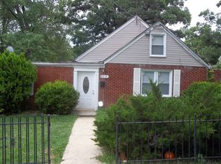 6910 Standish Dr, Hyattsville, MD 20784