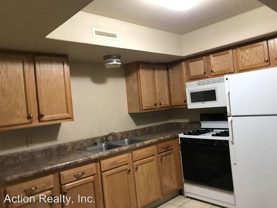 1st image of 1326 Avenue B APT 4