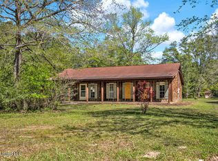 6236 Juniper Dr, Vancleave, MS 39565