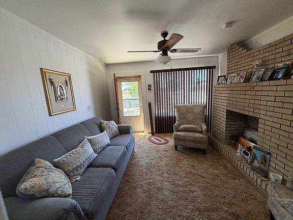 5th image of 227 Hogan Dr