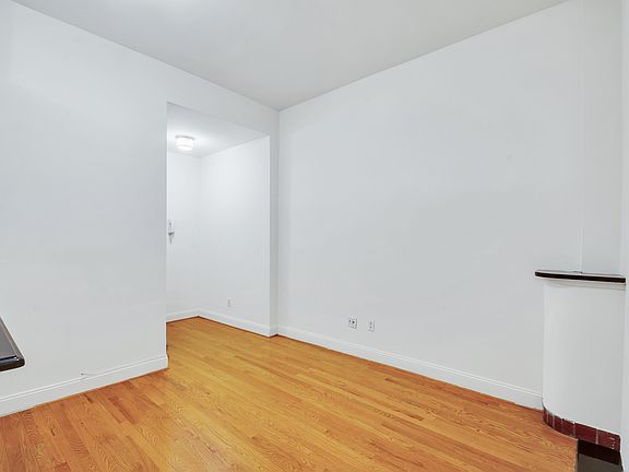 4th image of 121 Madison Ave #5C