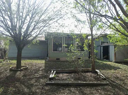 3 bed, 1454 sqft, $1,650 — Photo 2
