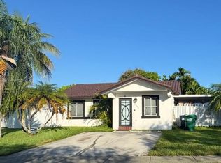 Oak Ridge Villas Sec 1 Re, Miami, FL 33177