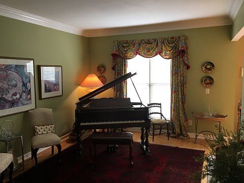3rd image of 2945 Nestle Creek Dr