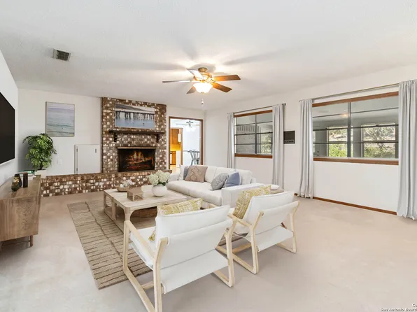 616 Ridgecrest, New Braunfels, TX 78130