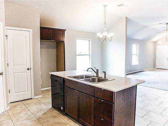 4th image of 4612 Tsavo Way