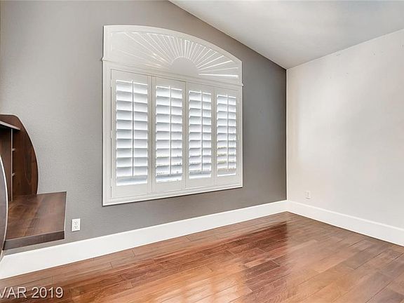 5th image of 5422 Saint Bernard Ct