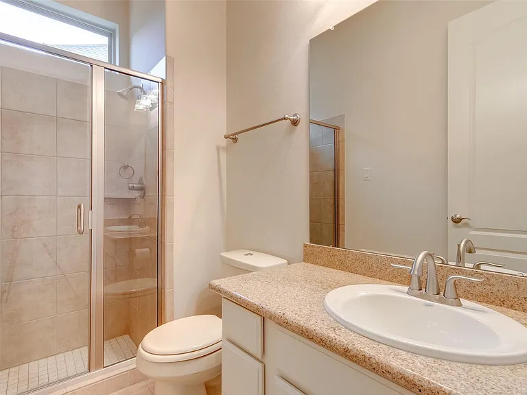 10307 Latta Creek Dr — Photo 26